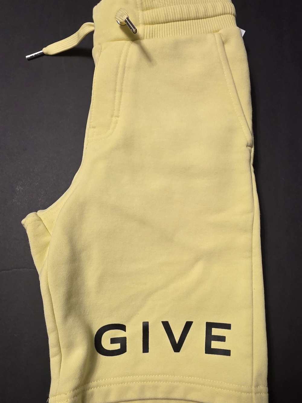 Givenchy Yellow Kids Logo Sweat Shorts Size 8 - Picture 4 of 5
